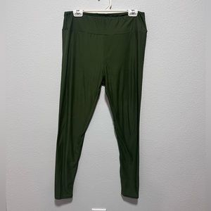 LulaRoe Olive Green Tall & Curvy Leggings Waist 32”
